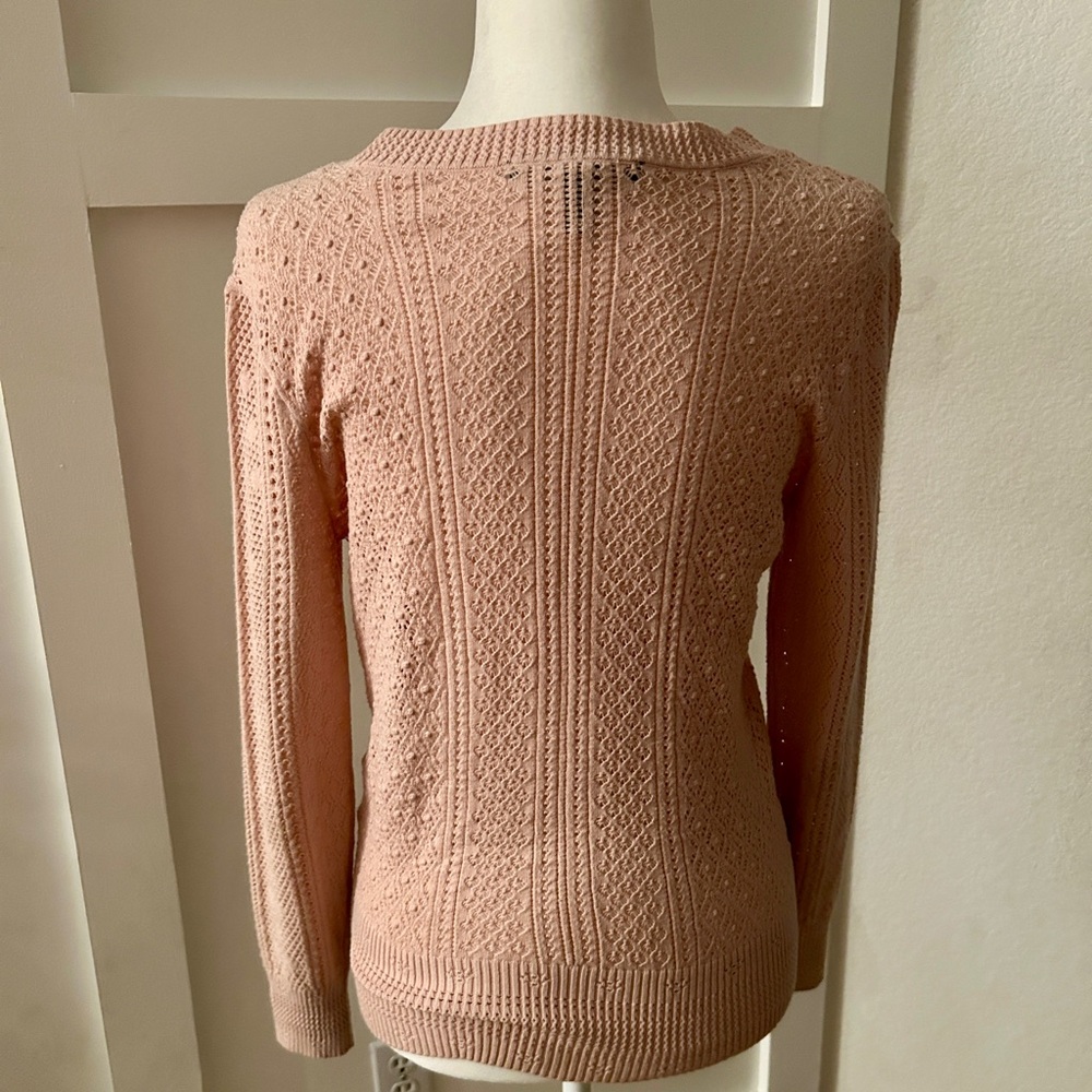 White House Black Market Blush V-Neck Sweater - Picture 2 of 5